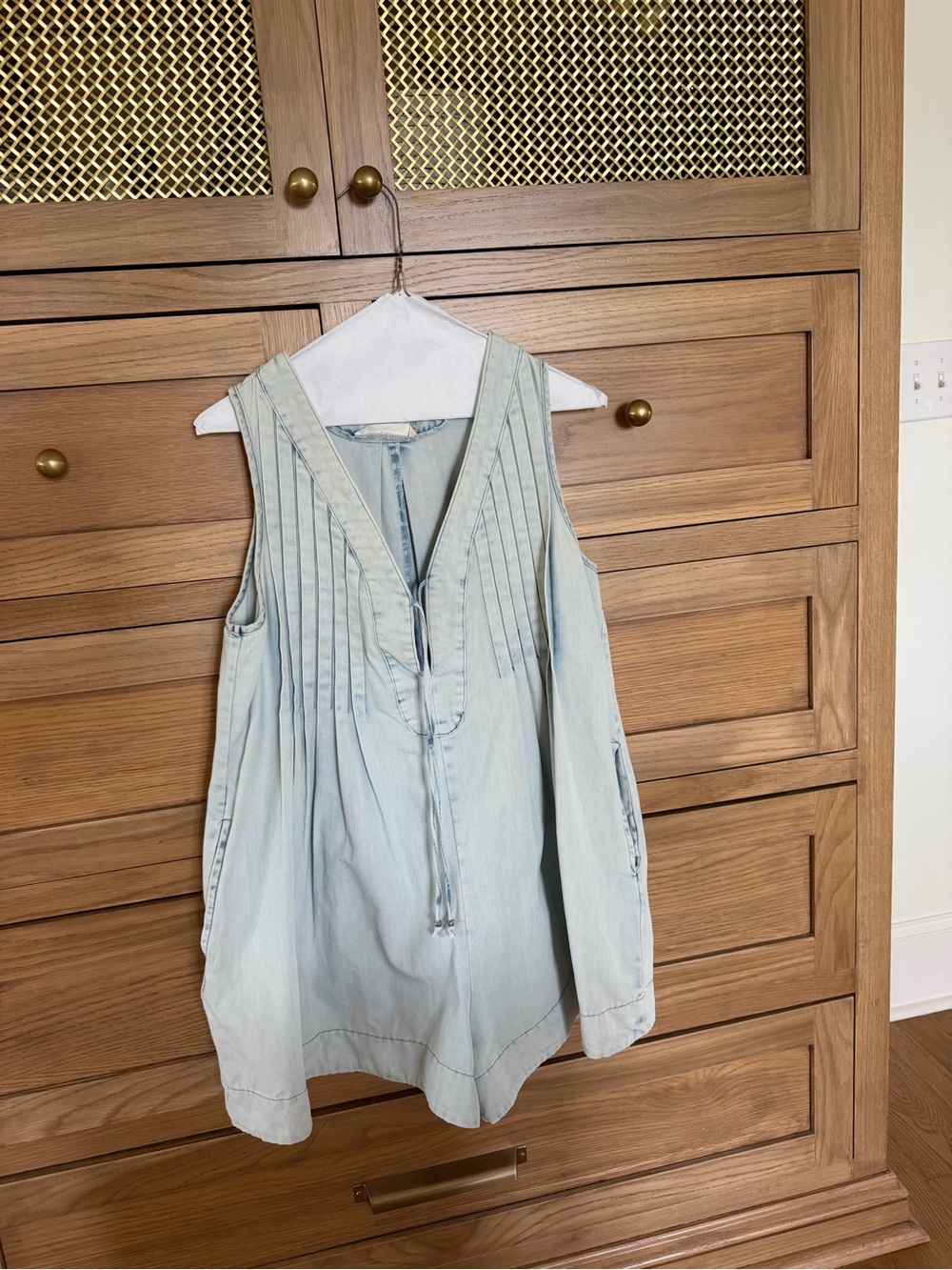 Women's Denim Sleeveless V-Neck Romper - Picture 3 of 15